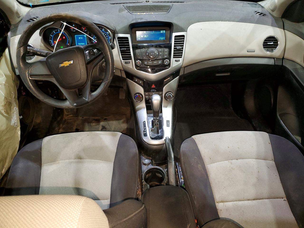 2014 CHEVROLET CRUZE LS photo 8
