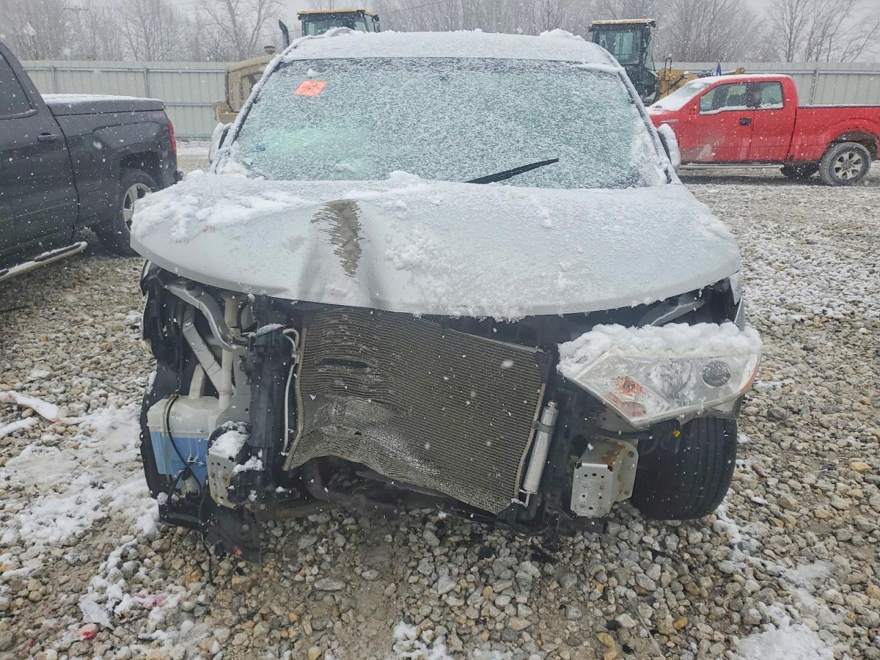 2015 NISSAN QUEST S photo 5