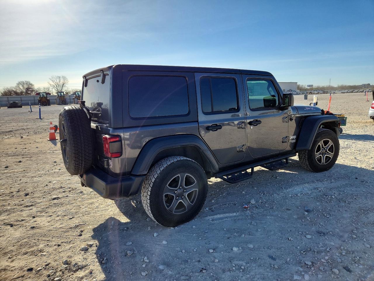 2018 JEEP WRANGLER UNLIMITED SPORT photo 3