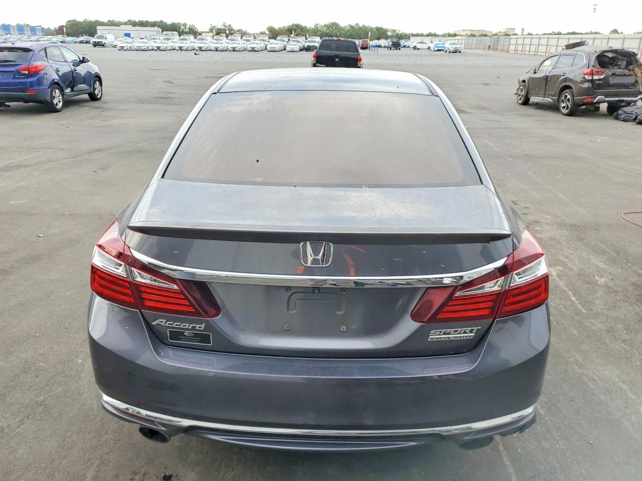 2017 HONDA ACCORD SPORT SPECIAL EDITION photo 6