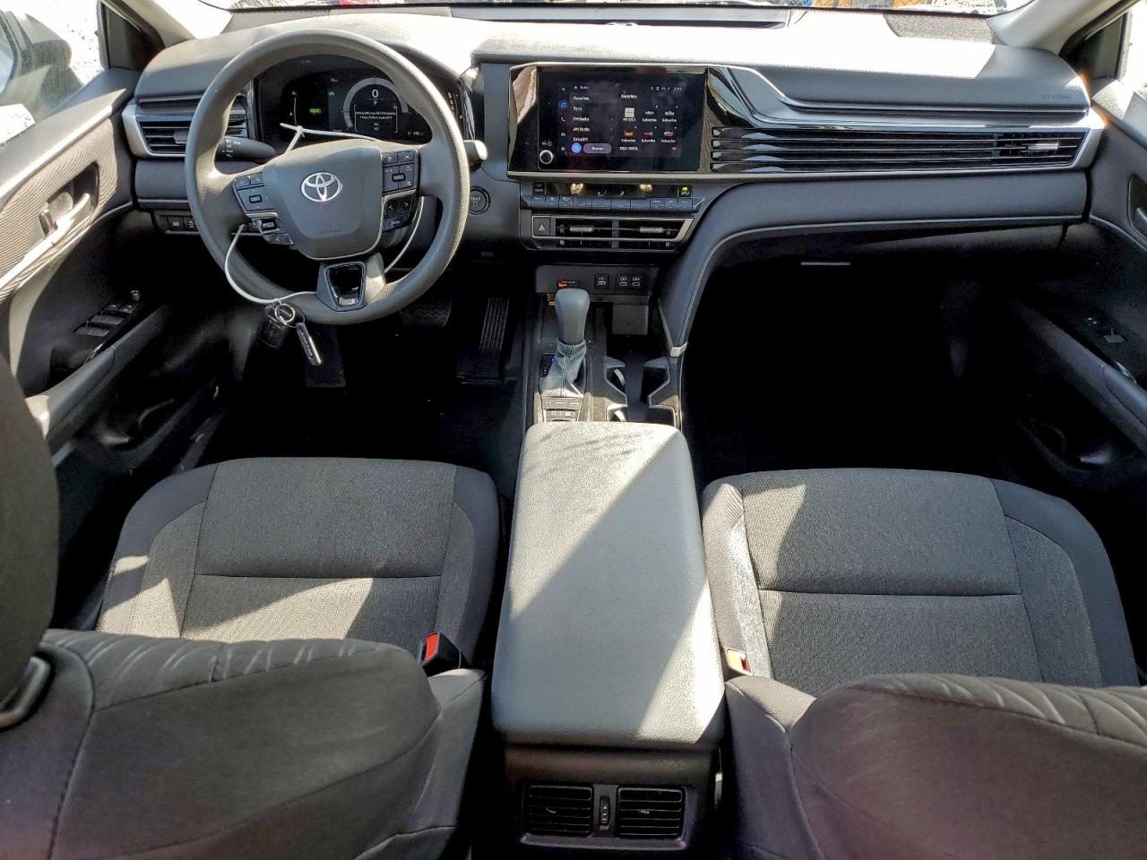 2025 TOYOTA CAMRY XSE photo 8