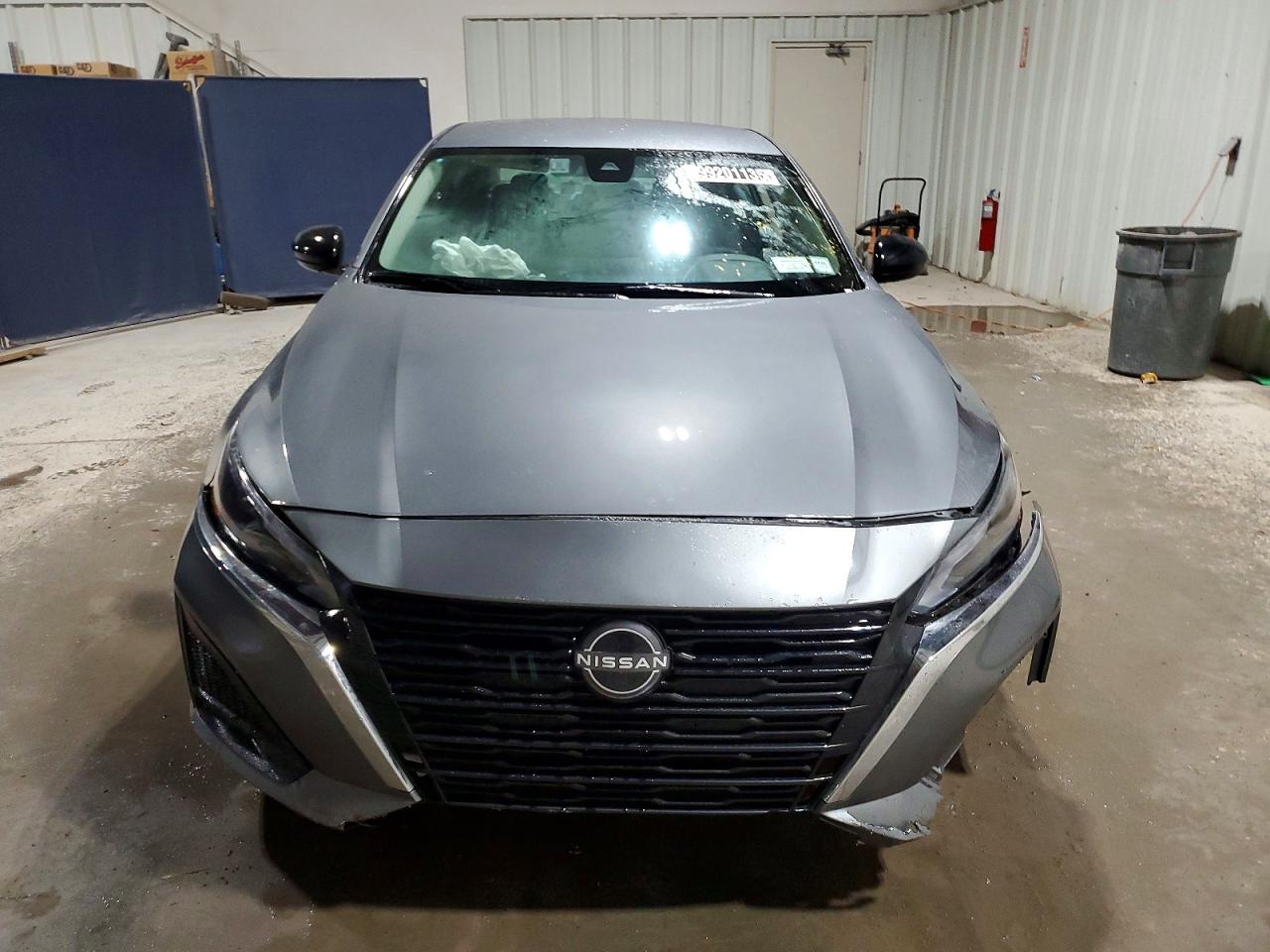 2025 NISSAN ALTIMA SV photo 5