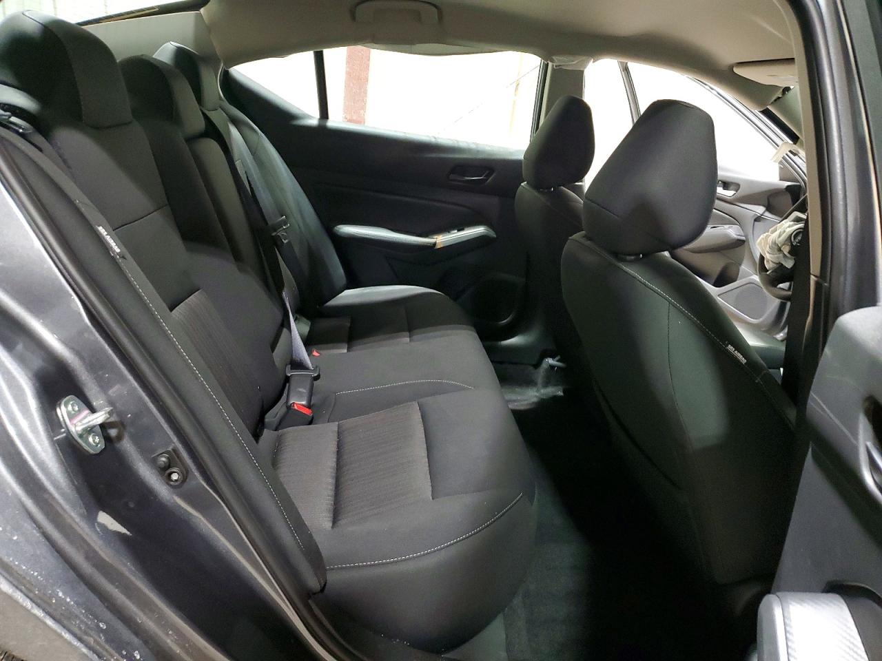 2025 NISSAN ALTIMA SV photo 10