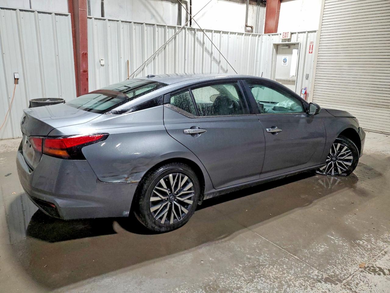 2025 NISSAN ALTIMA SV photo 3