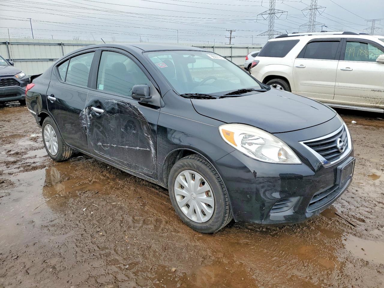 2012 NISSAN VERSA S photo 4