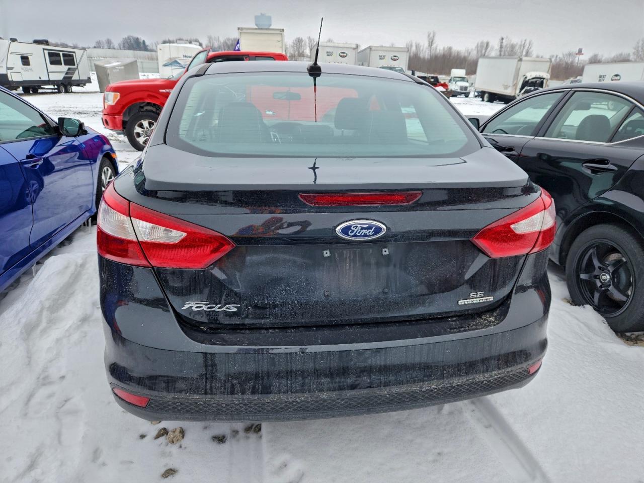 2014 FORD FOCUS SE photo 6