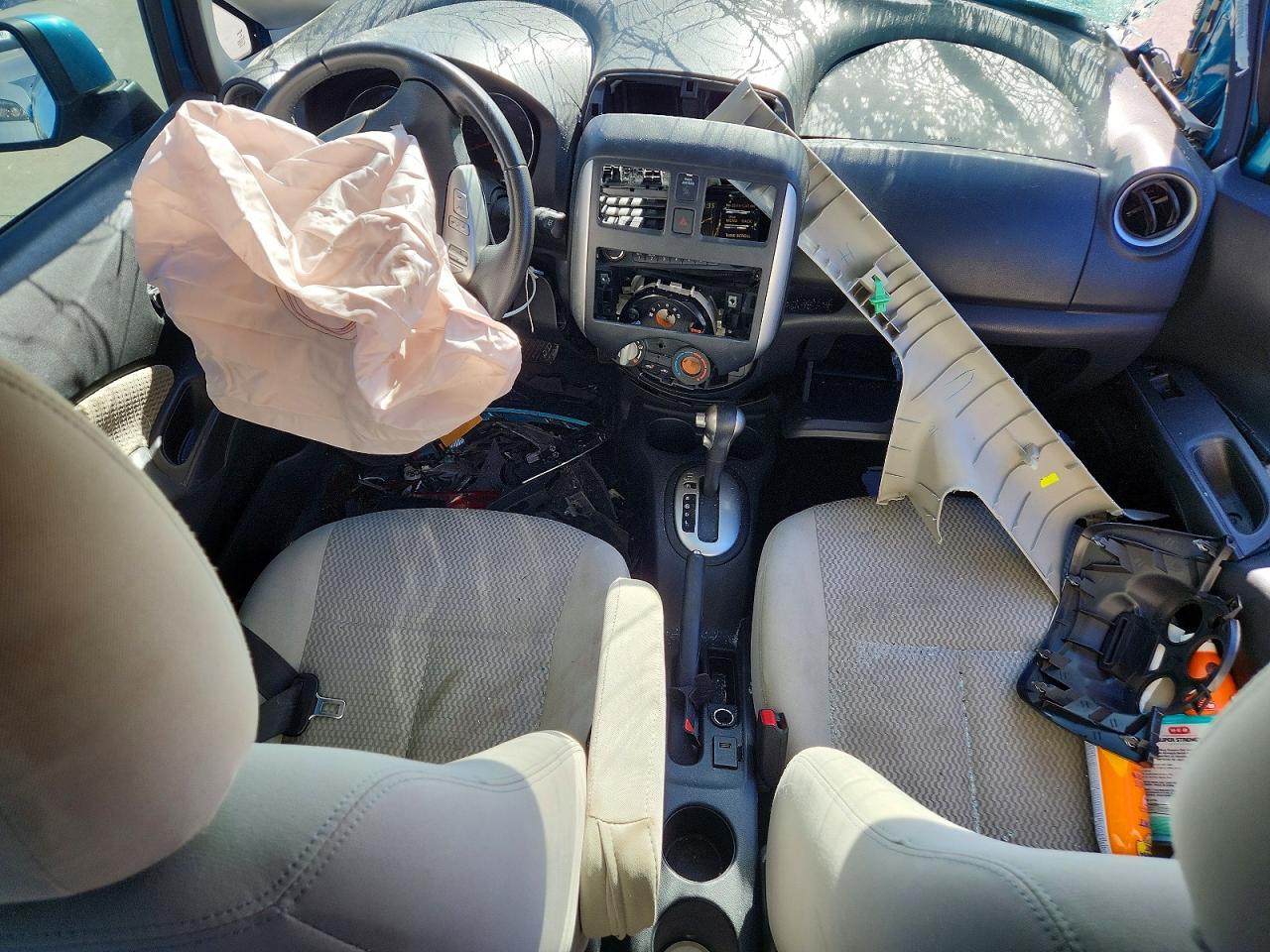 2014 NISSAN VERSA NOTE S photo 8