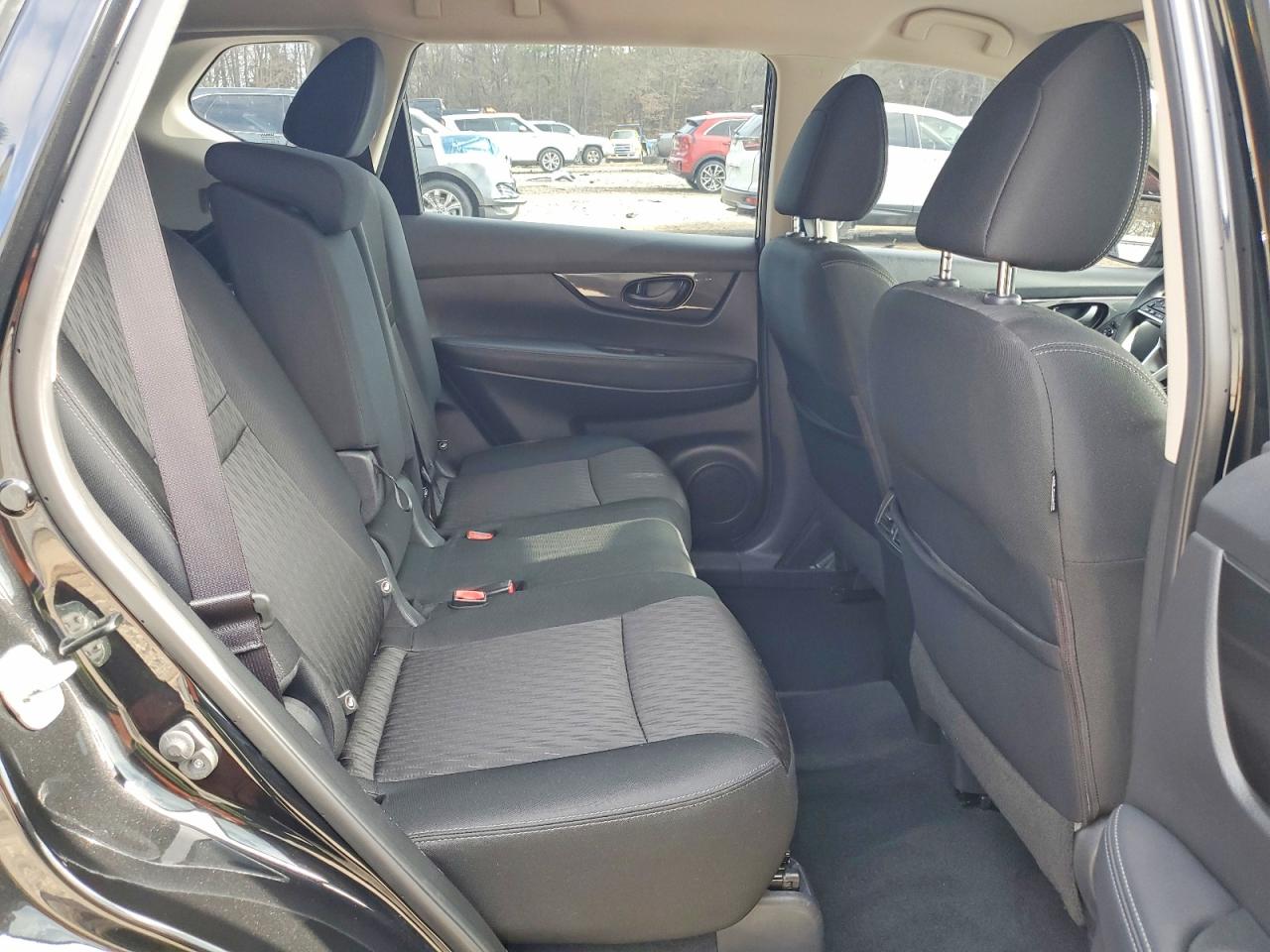 2019 NISSAN ROGUE S photo 11