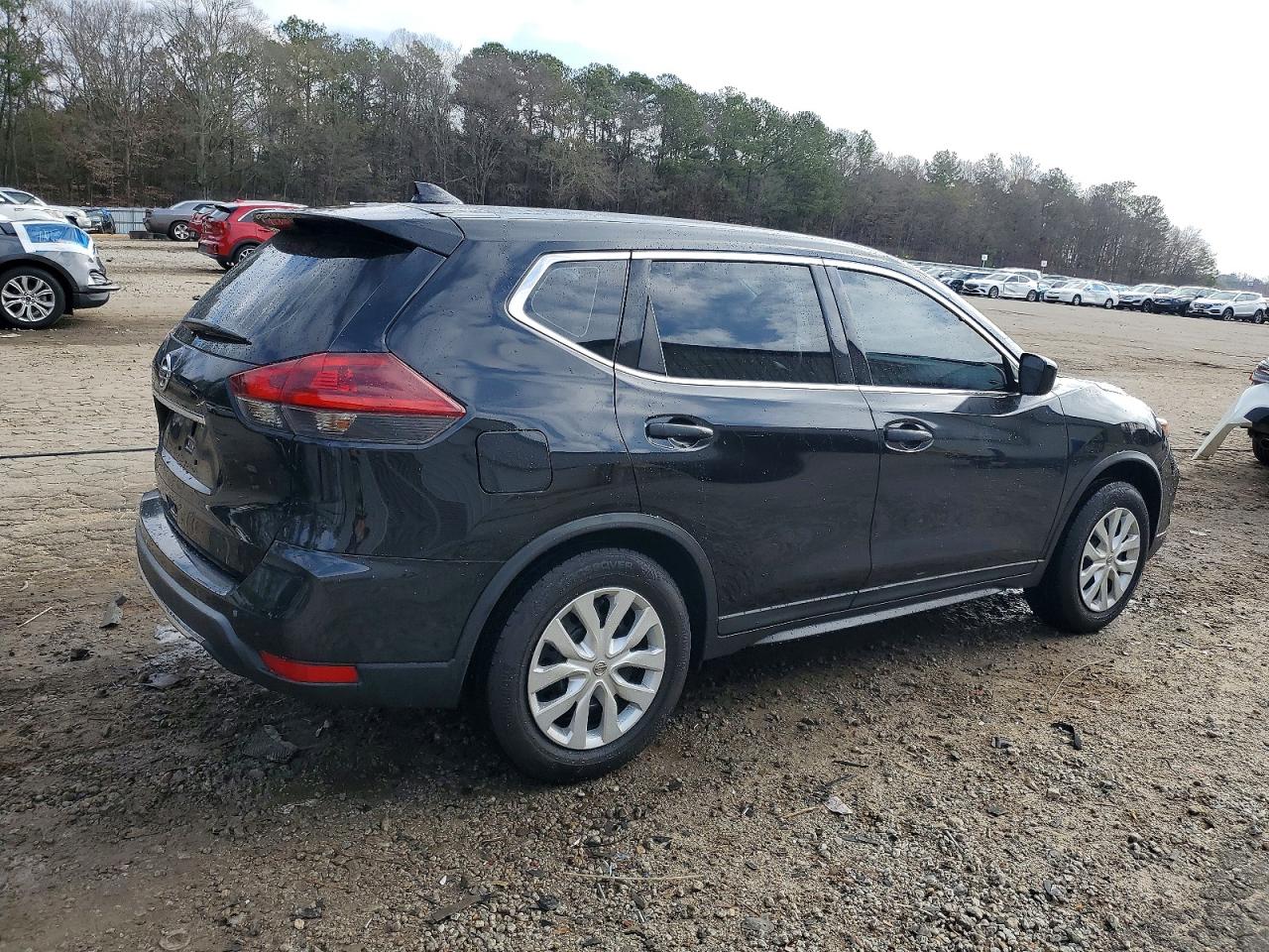 2019 NISSAN ROGUE S photo 3