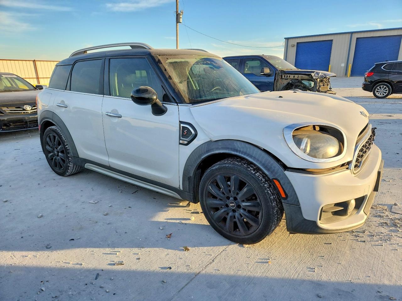 2019 MINI COOPER S COUNTRYMAN photo 4