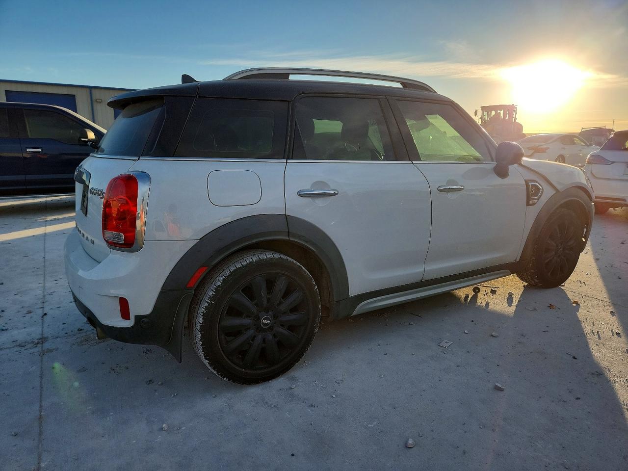 2019 MINI COOPER S COUNTRYMAN photo 3