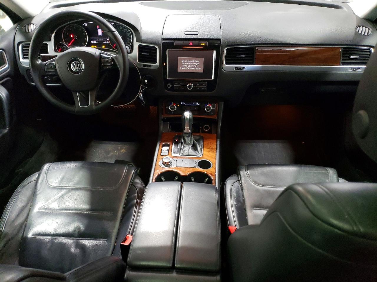 2011 VOLKSWAGEN TOUAREG V6 photo 8
