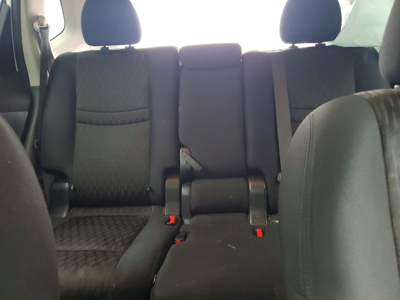 2017 NISSAN ROGUE SV photo 10
