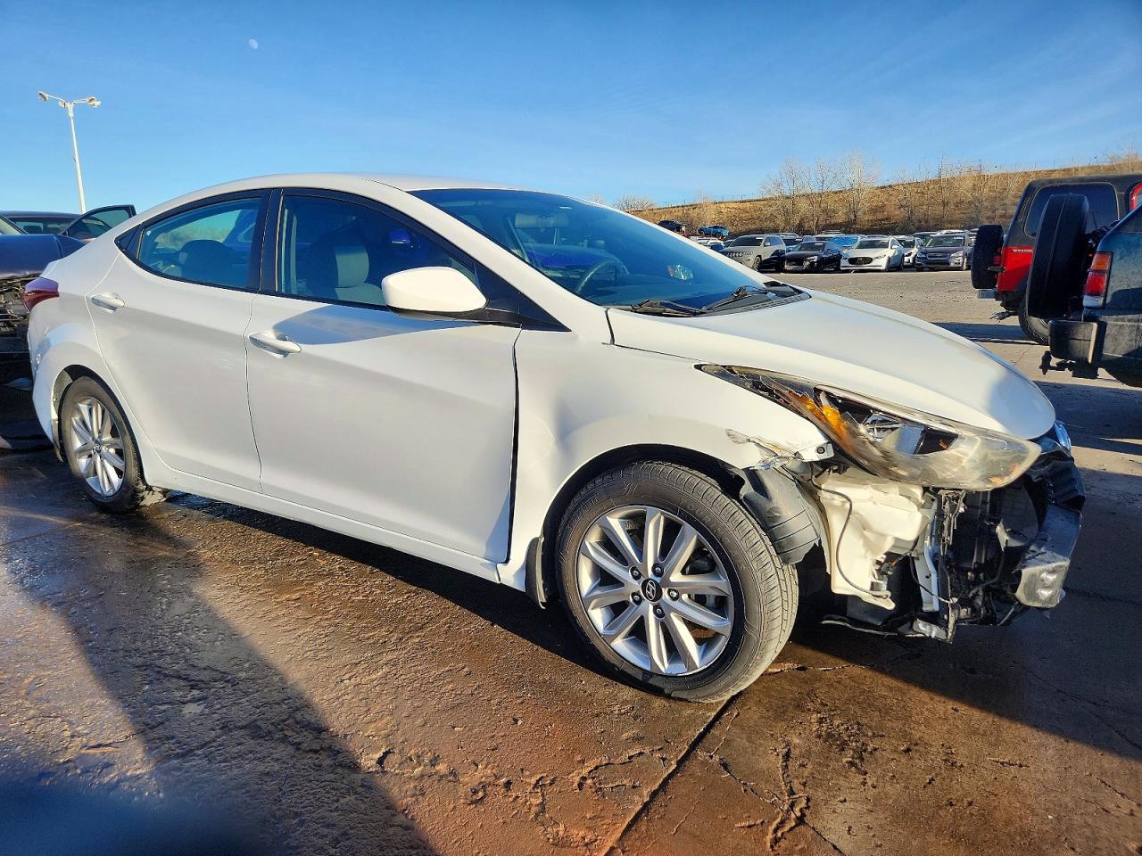 2016 HYUNDAI ELANTRA SE photo 4