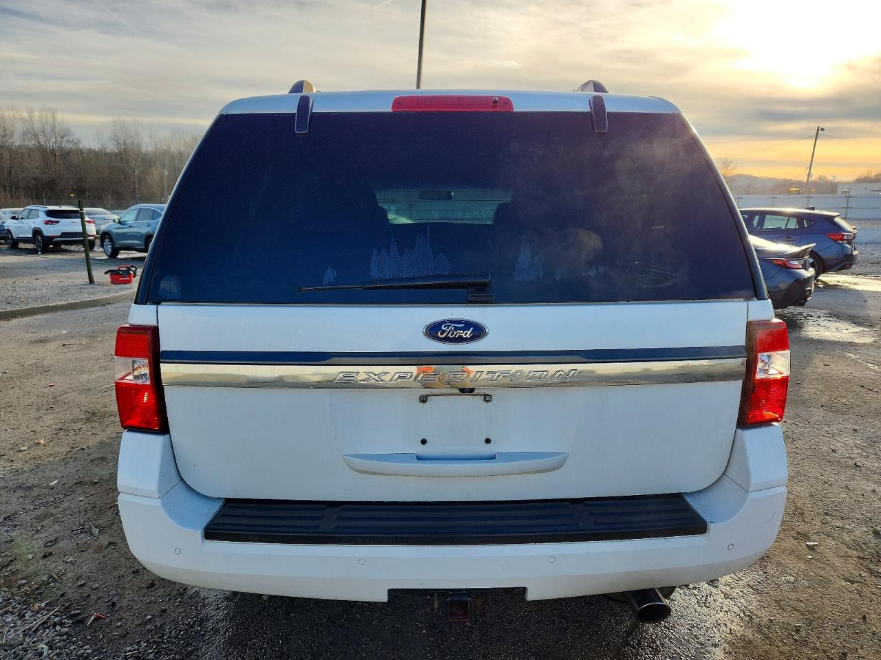 2017 FORD EXPEDITION XLT photo 11