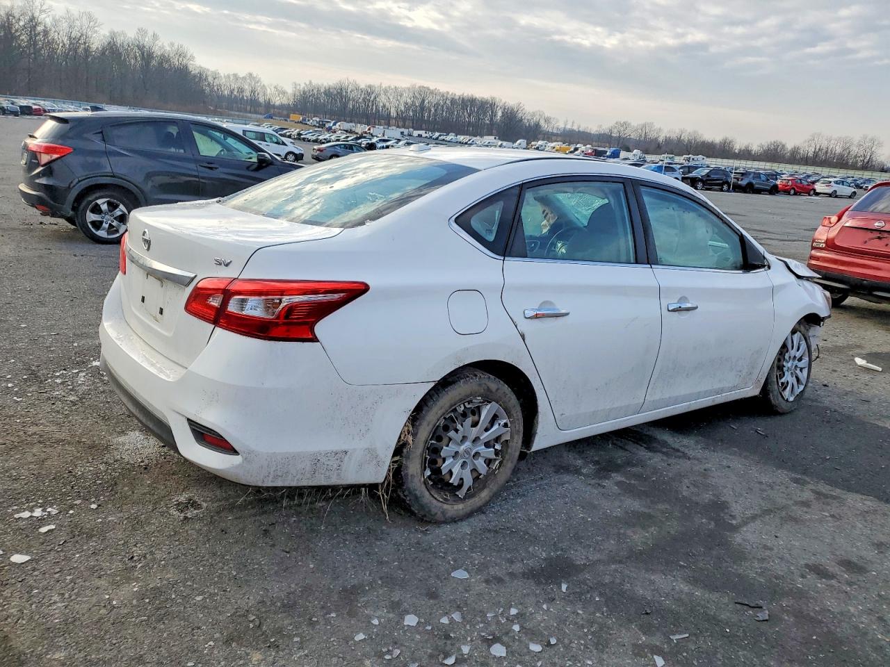 2017 NISSAN SENTRA S photo 3