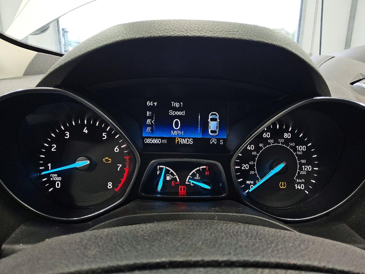 2017 FORD ESCAPE SE photo 9