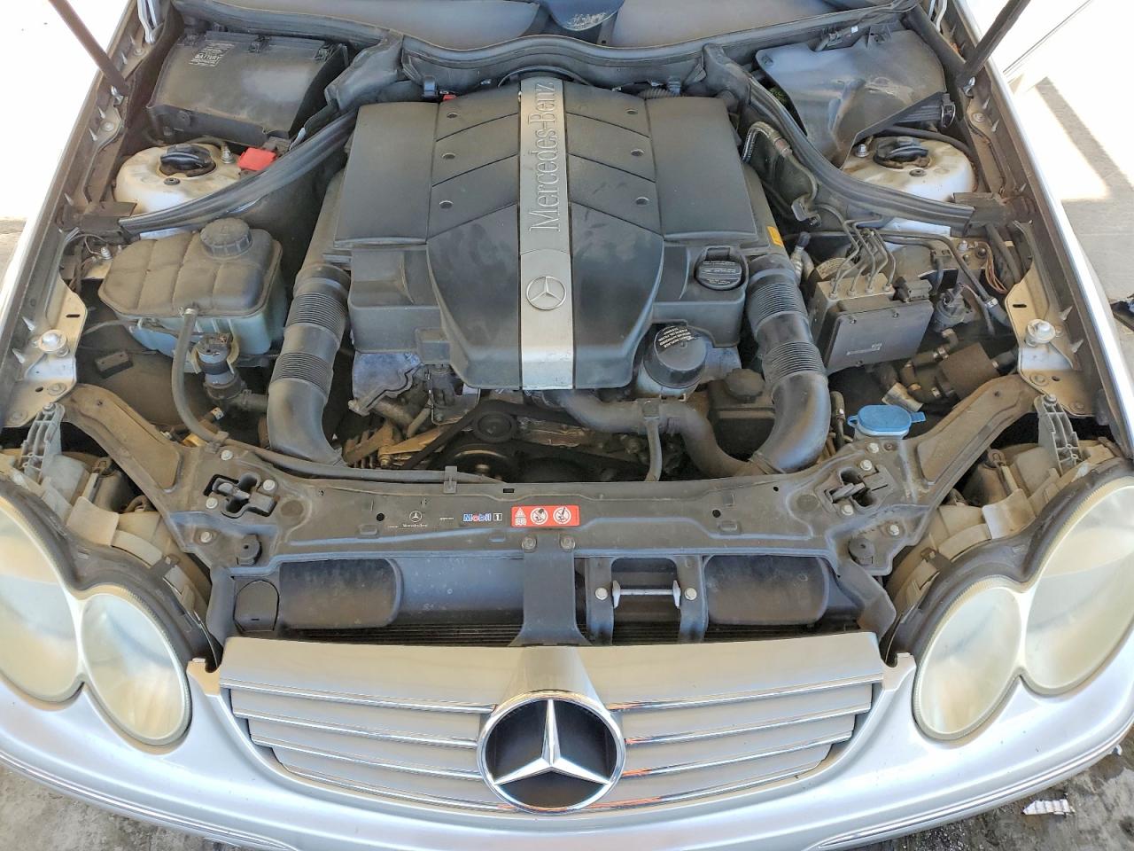 2005 MERCEDES-BENZ CLK 320 photo 11