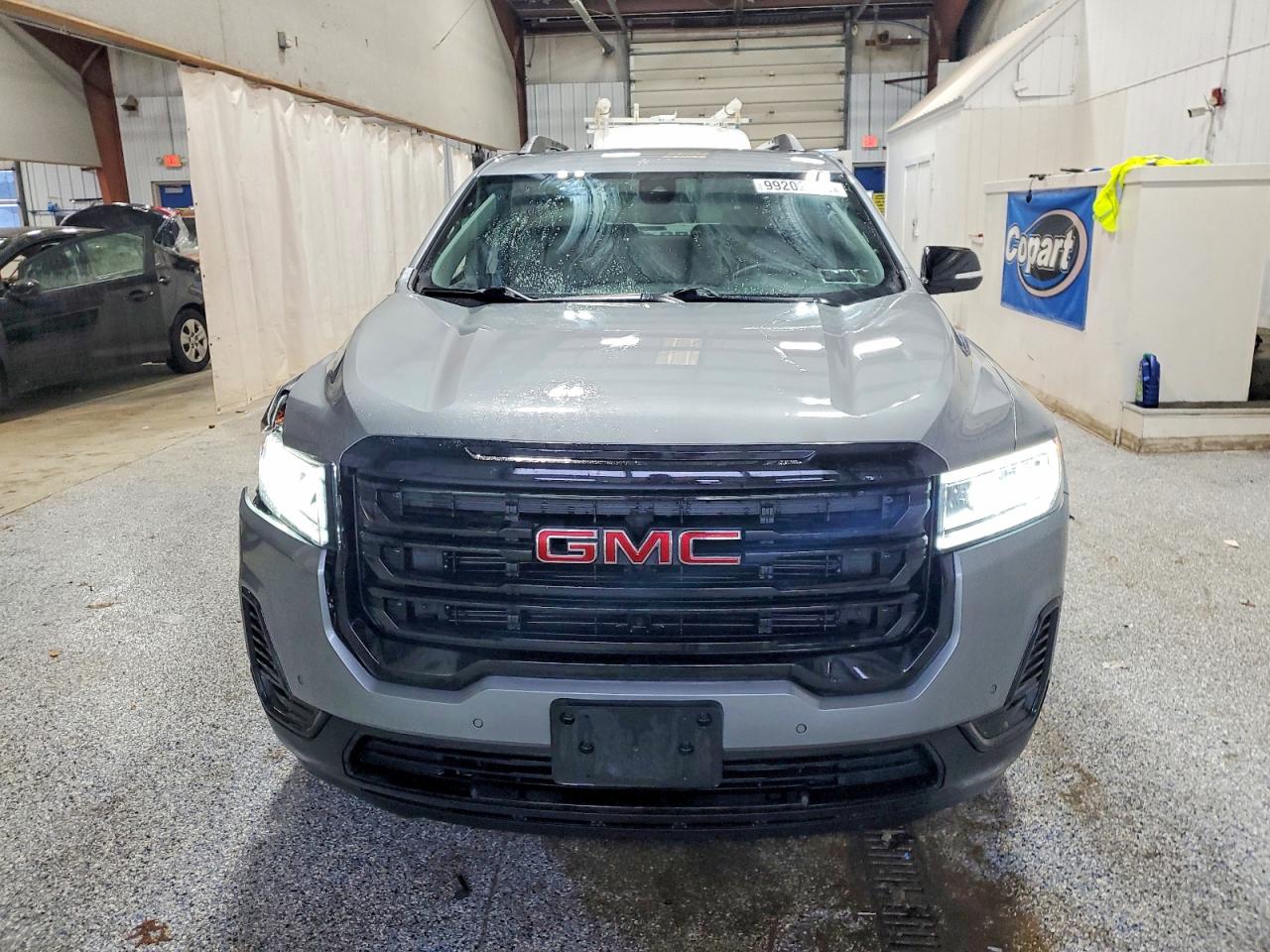 2023 GMC ACADIA SLE photo 5