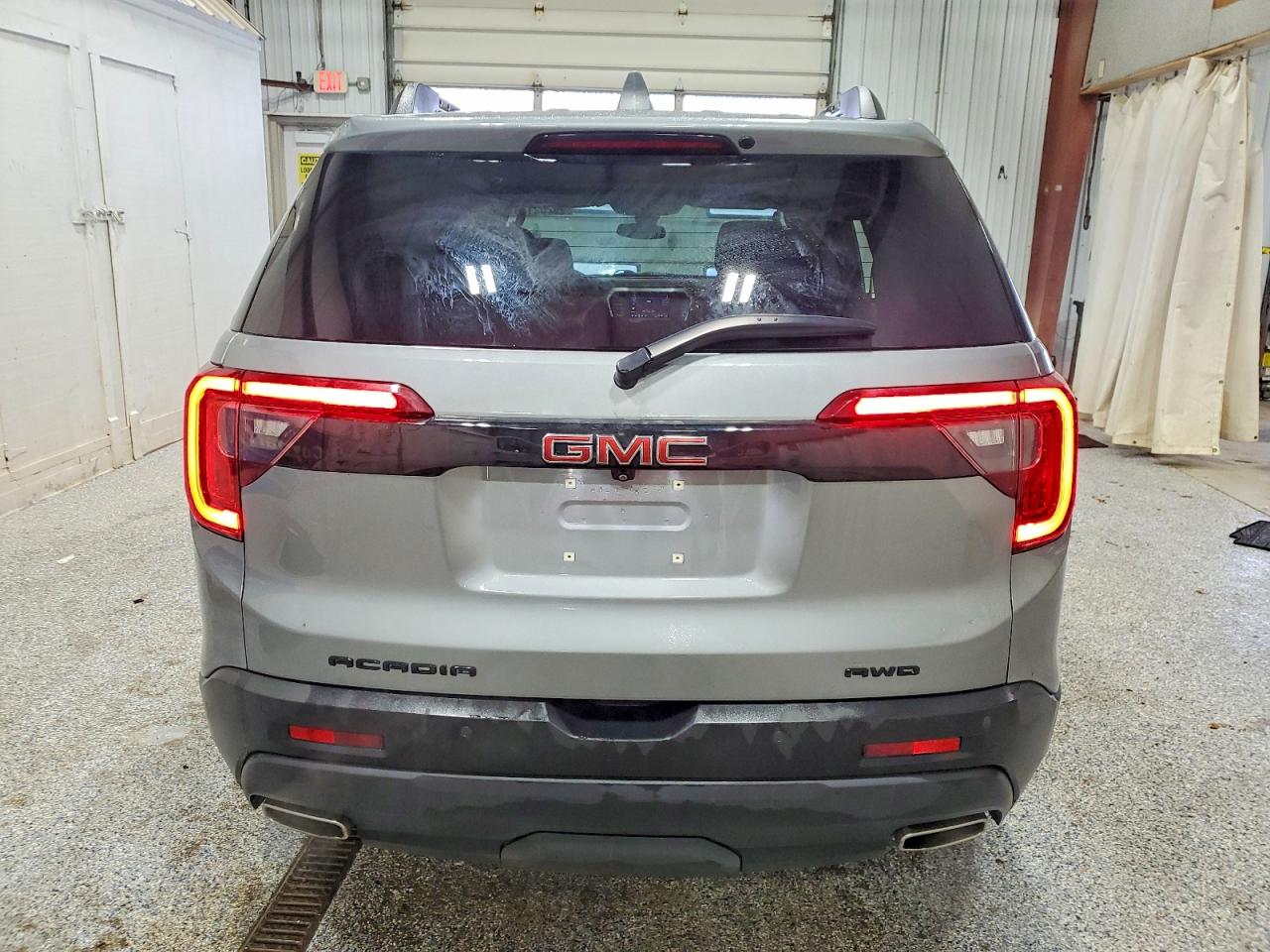 2023 GMC ACADIA SLE photo 6
