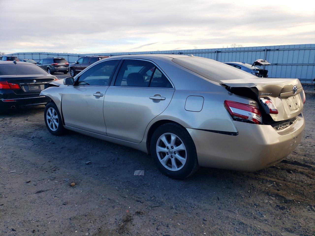 2010 TOYOTA CAMRY BASE photo 2