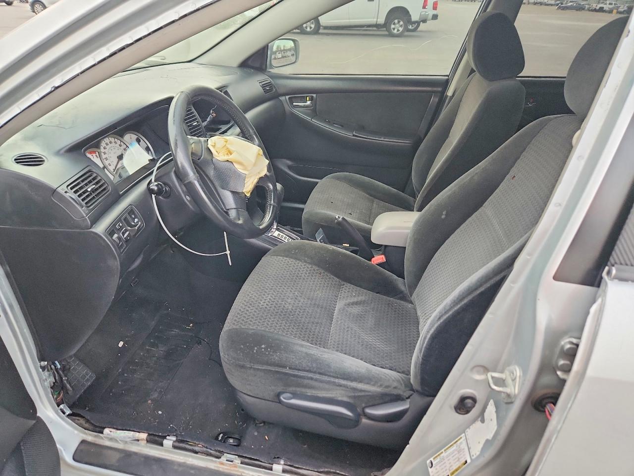 2006 TOYOTA COROLLA CE photo 7