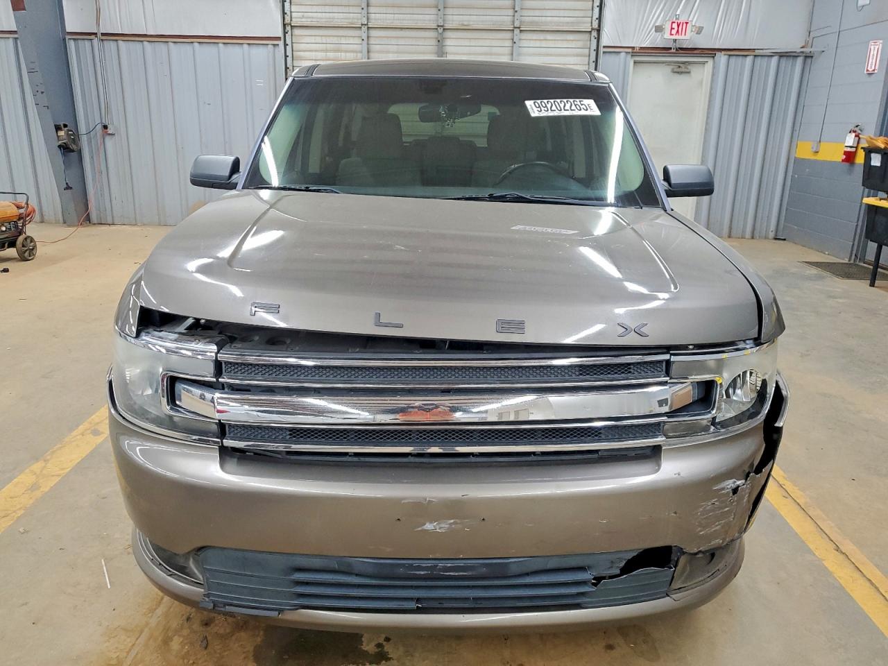 2014 FORD FLEX SE photo 5