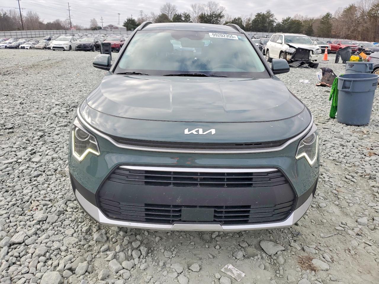 2023 KIA NIRO EX photo 5