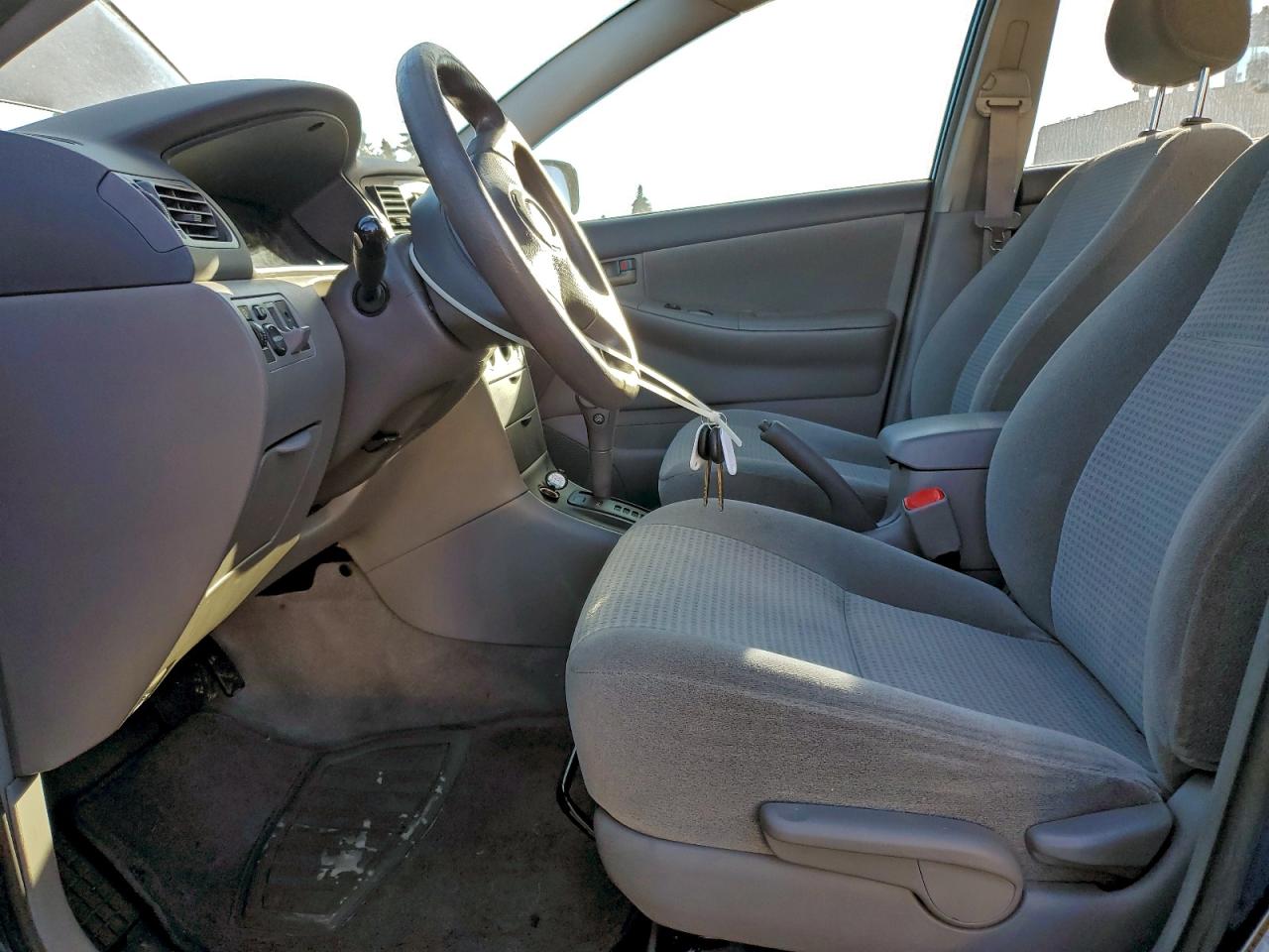 2006 TOYOTA COROLLA CE photo 7