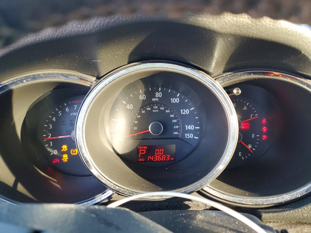 2011 KIA SORENTO EX photo 9