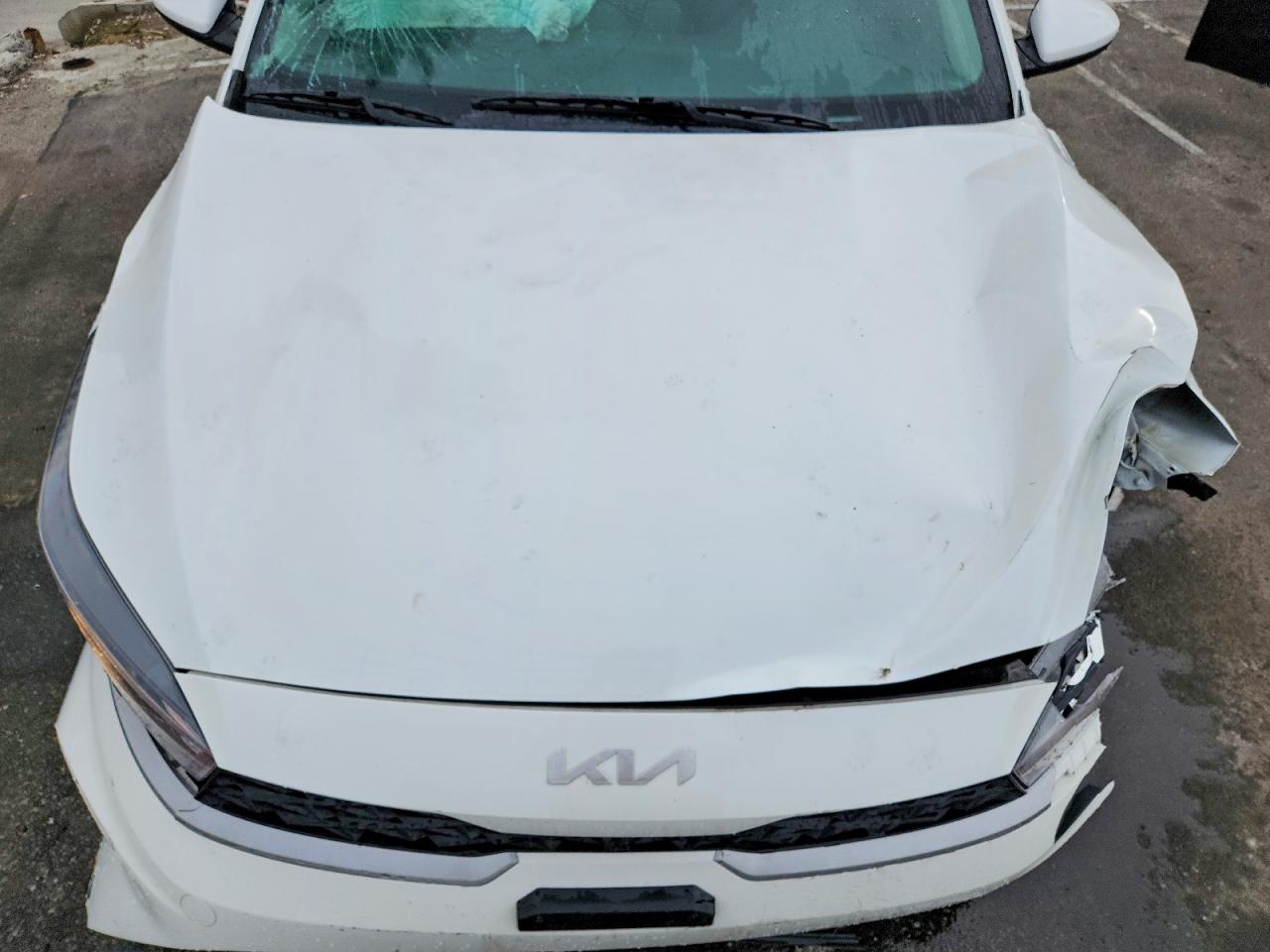 2024 KIA FORTE LX photo 11