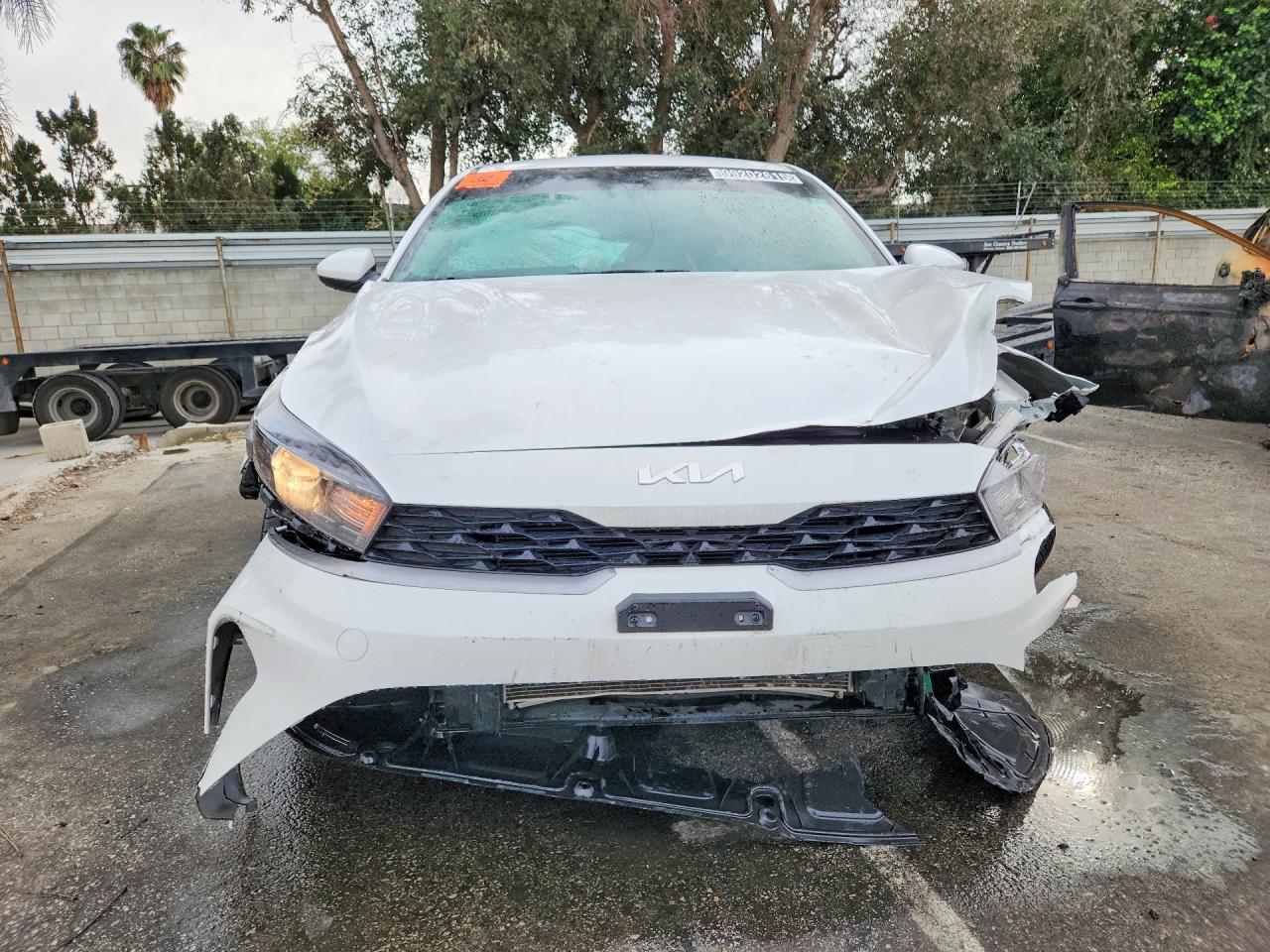 2024 KIA FORTE LX photo 5