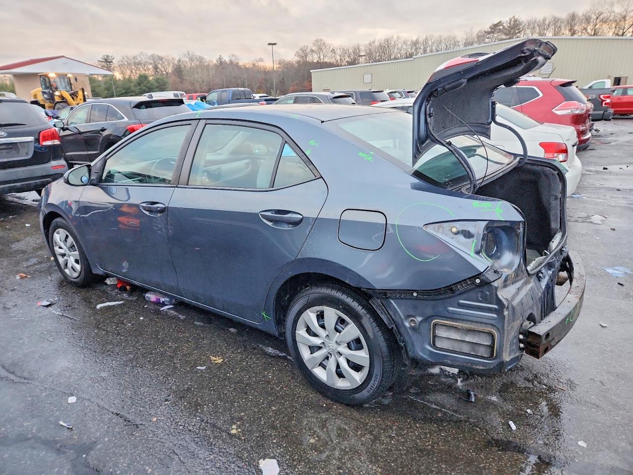2015 TOYOTA COROLLA L photo 2