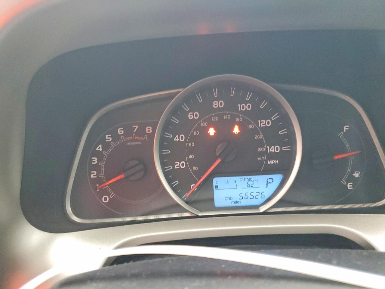 2015 TOYOTA RAV4 XLE photo 9