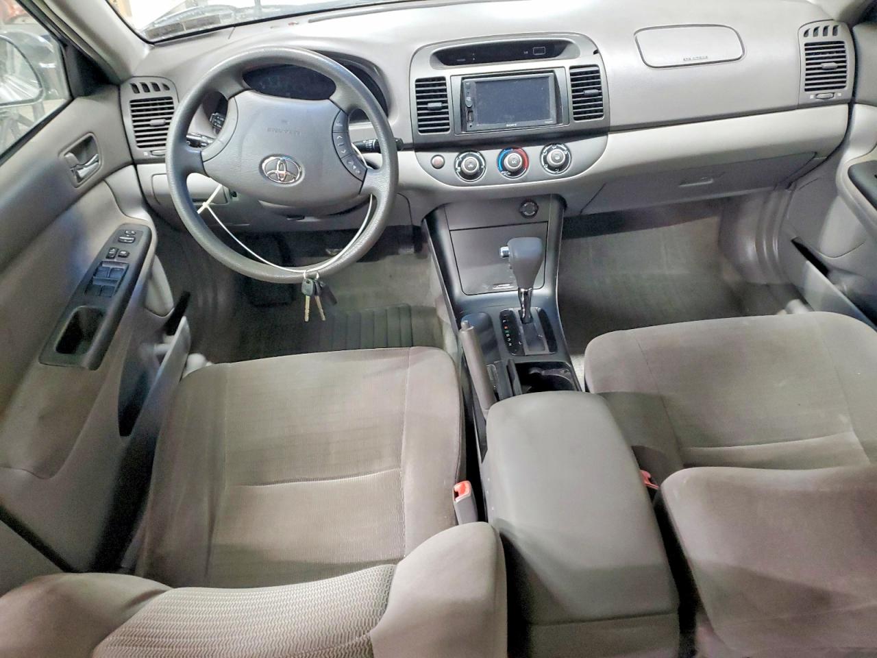 2006 TOYOTA CAMRY LE photo 8