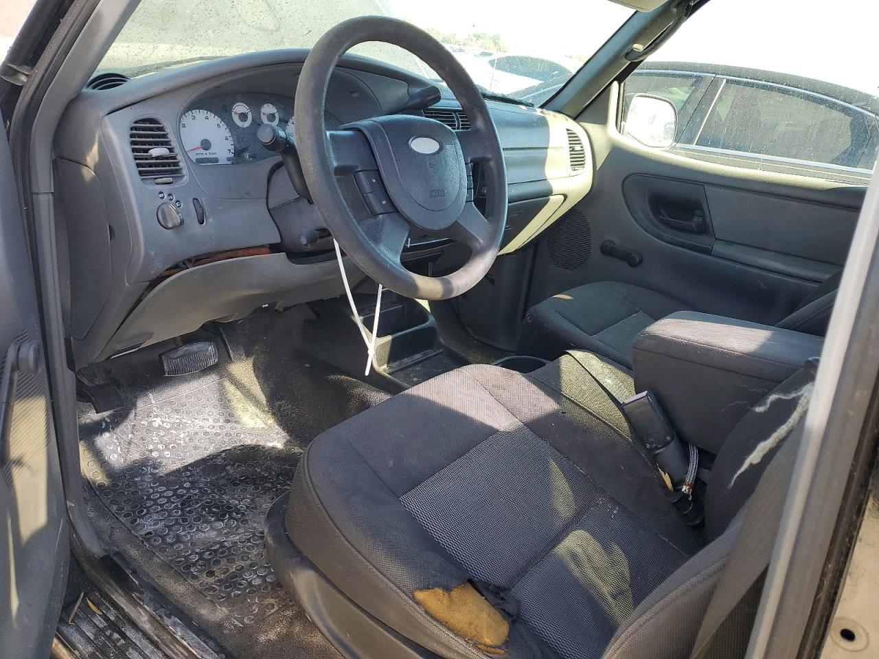 2004 FORD RANGER photo 8