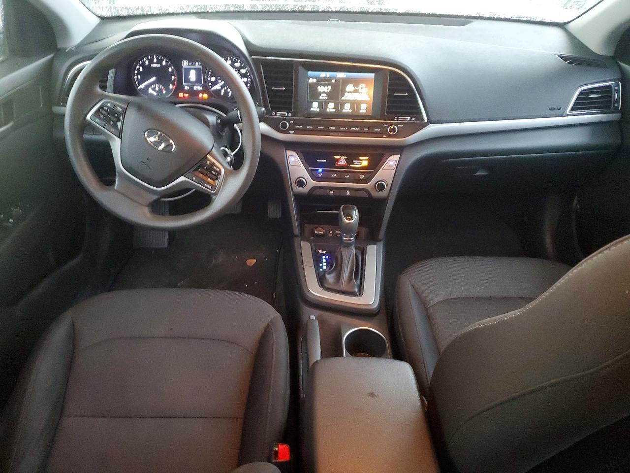 2018 HYUNDAI ELANTRA SEL photo 8