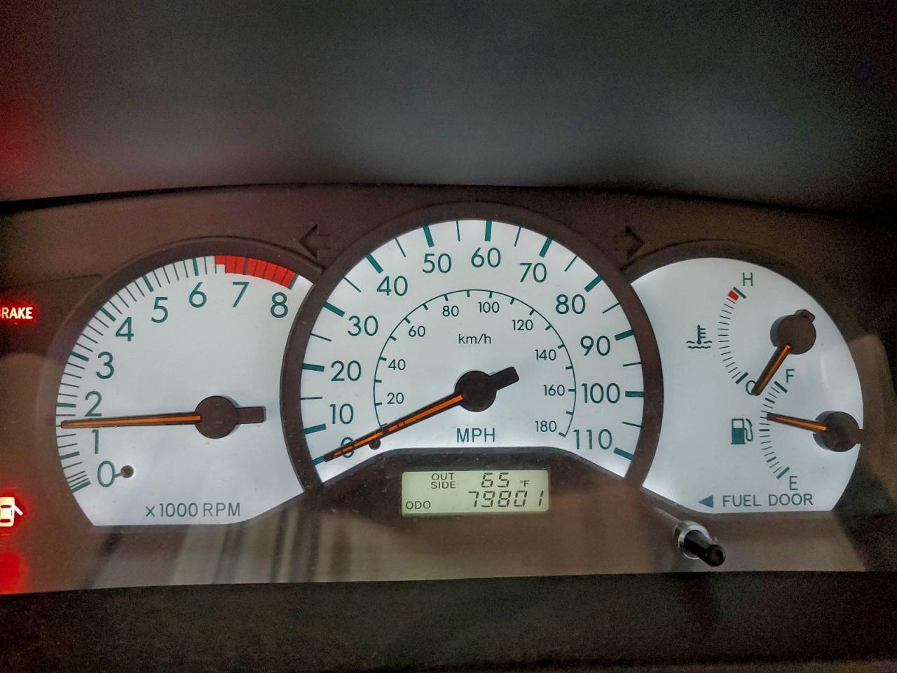 2004 TOYOTA COROLLA CE photo 9