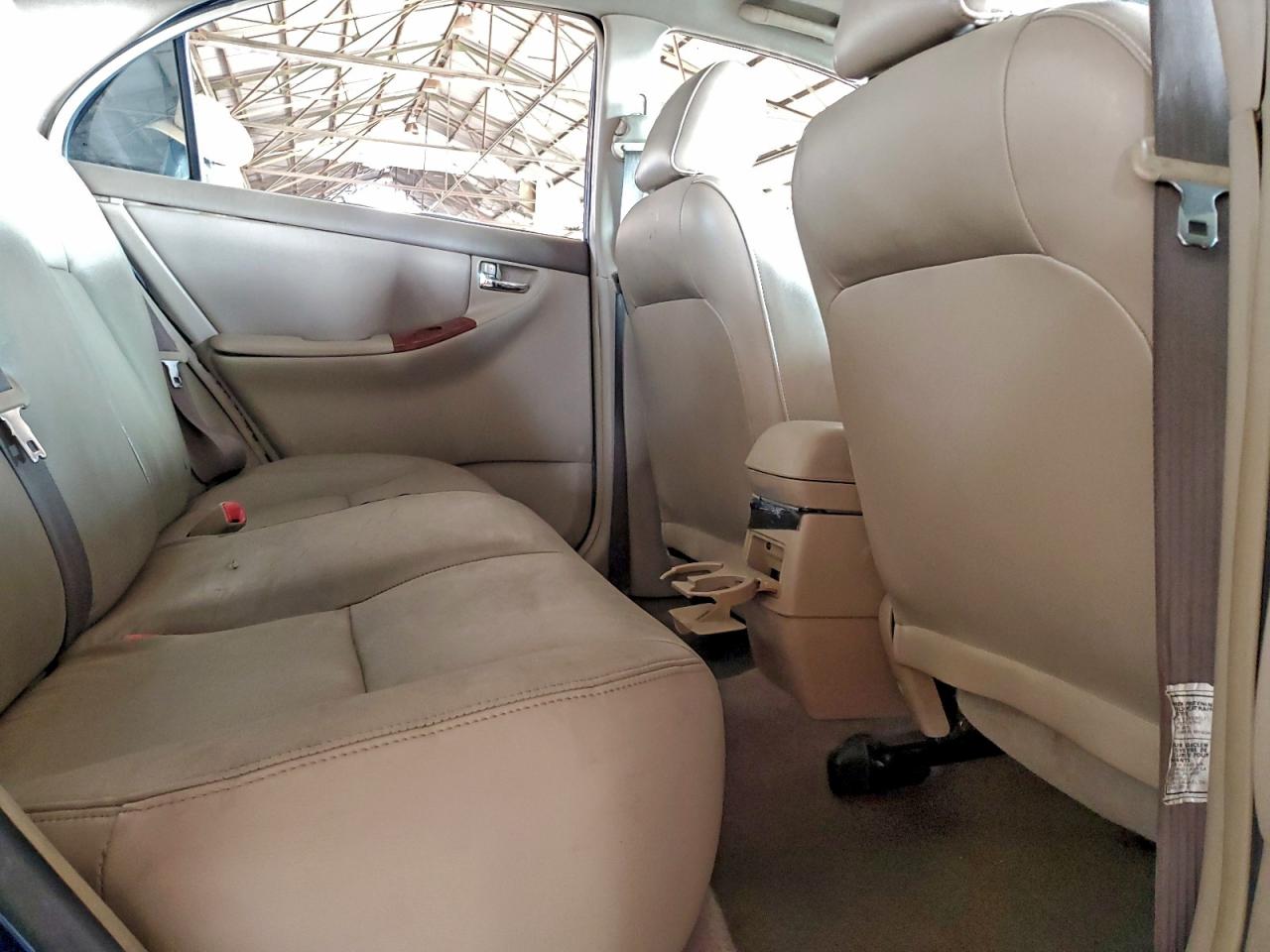 2004 TOYOTA COROLLA CE photo 10