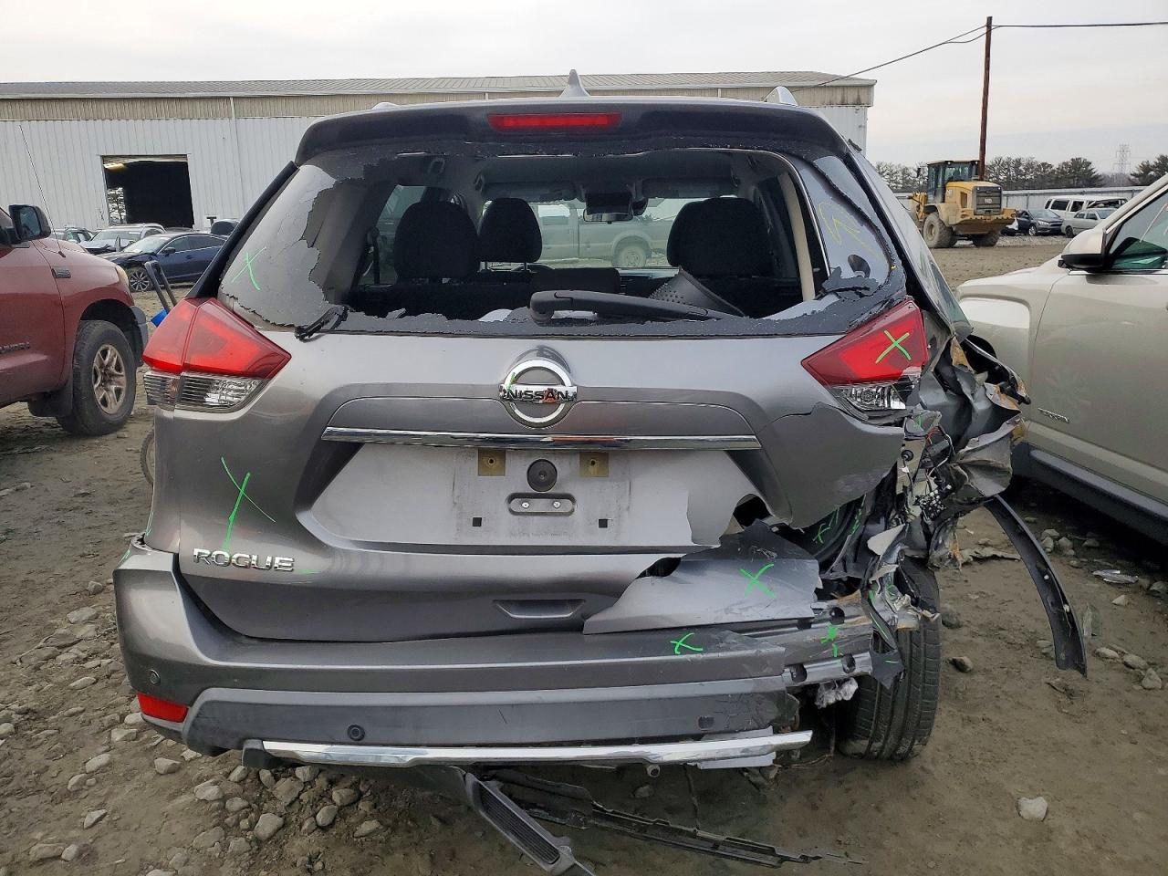 2019 NISSAN ROGUE S photo 6