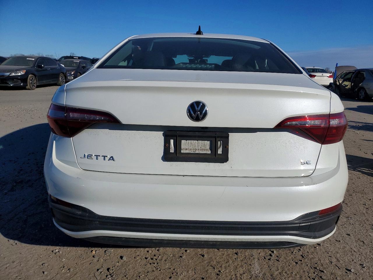 2023 VOLKSWAGEN JETTA SE photo 6