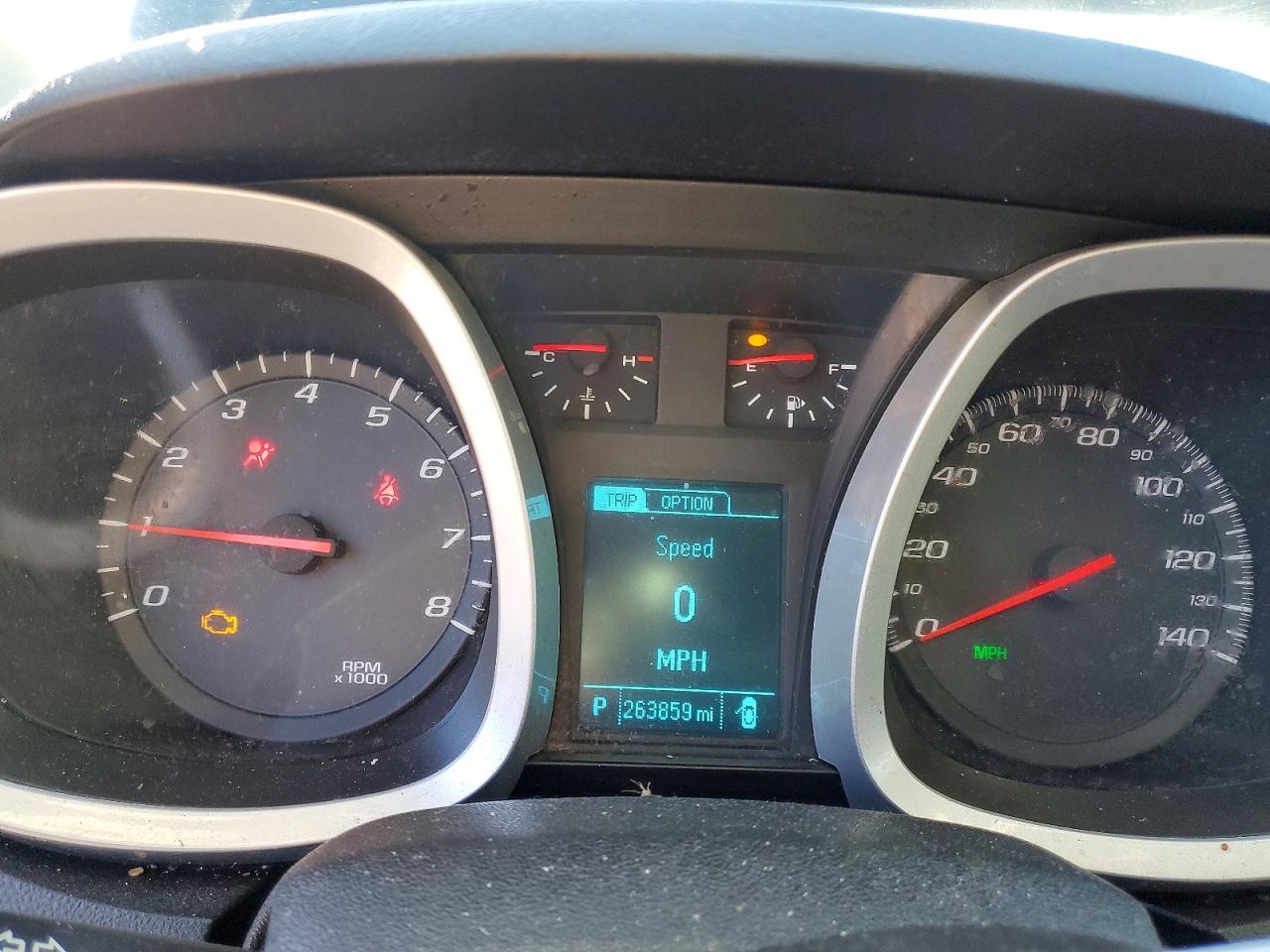 2013 CHEVROLET EQUINOX LS photo 9