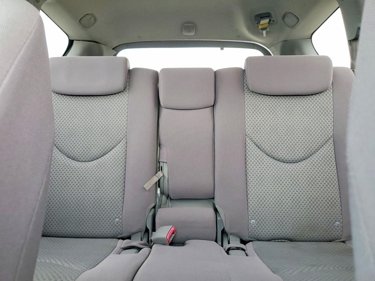 2007 TOYOTA RAV4 photo 10