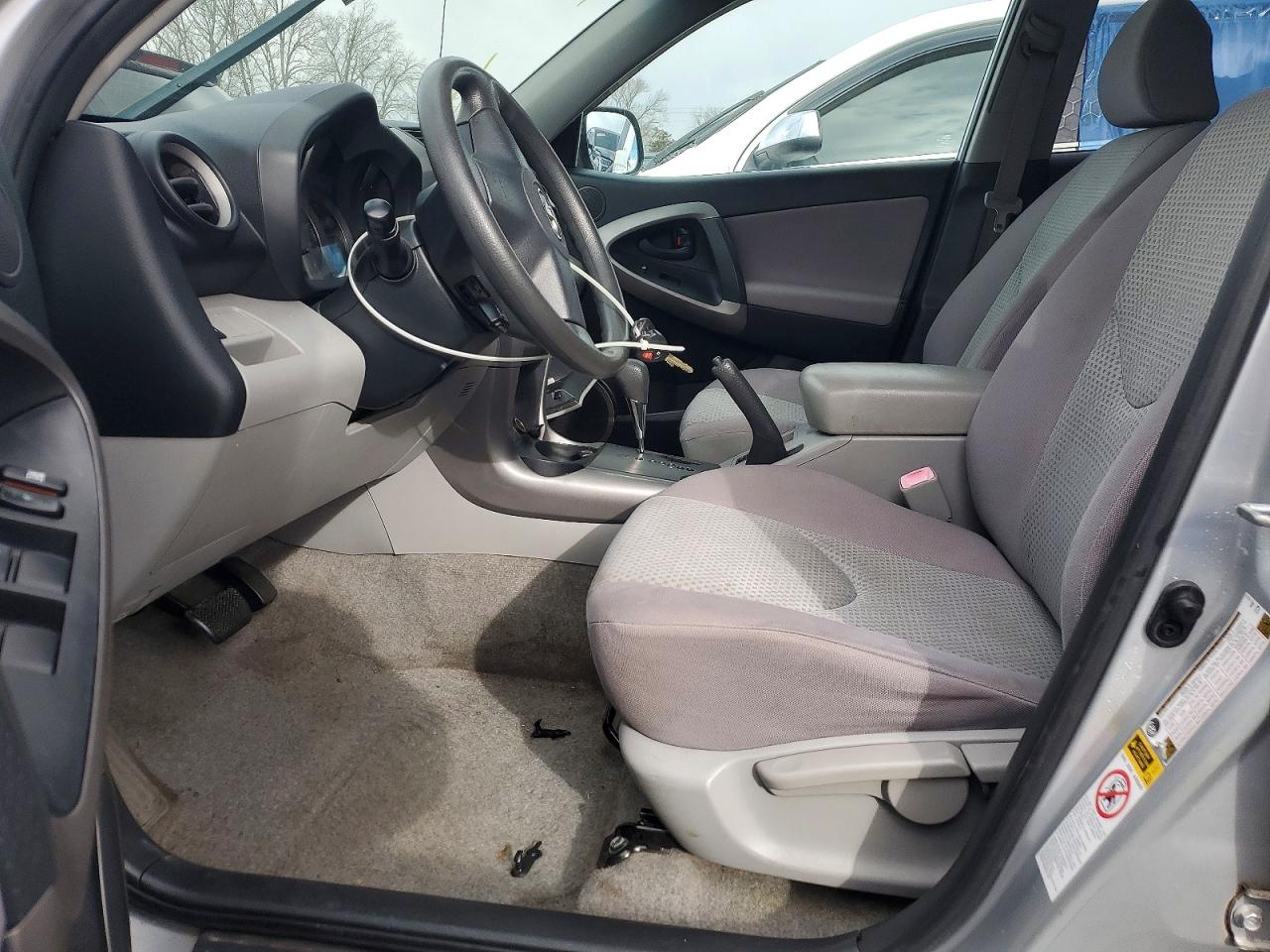 2007 TOYOTA RAV4 photo 7