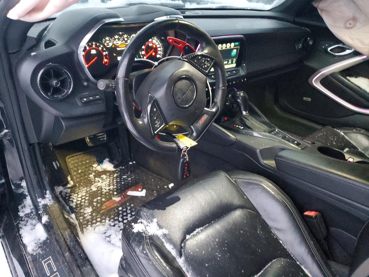 2016 CHEVROLET CAMARO SS photo 8
