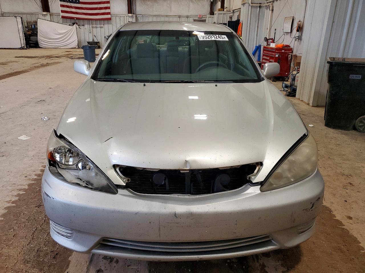 2006 TOYOTA CAMRY LE photo 5