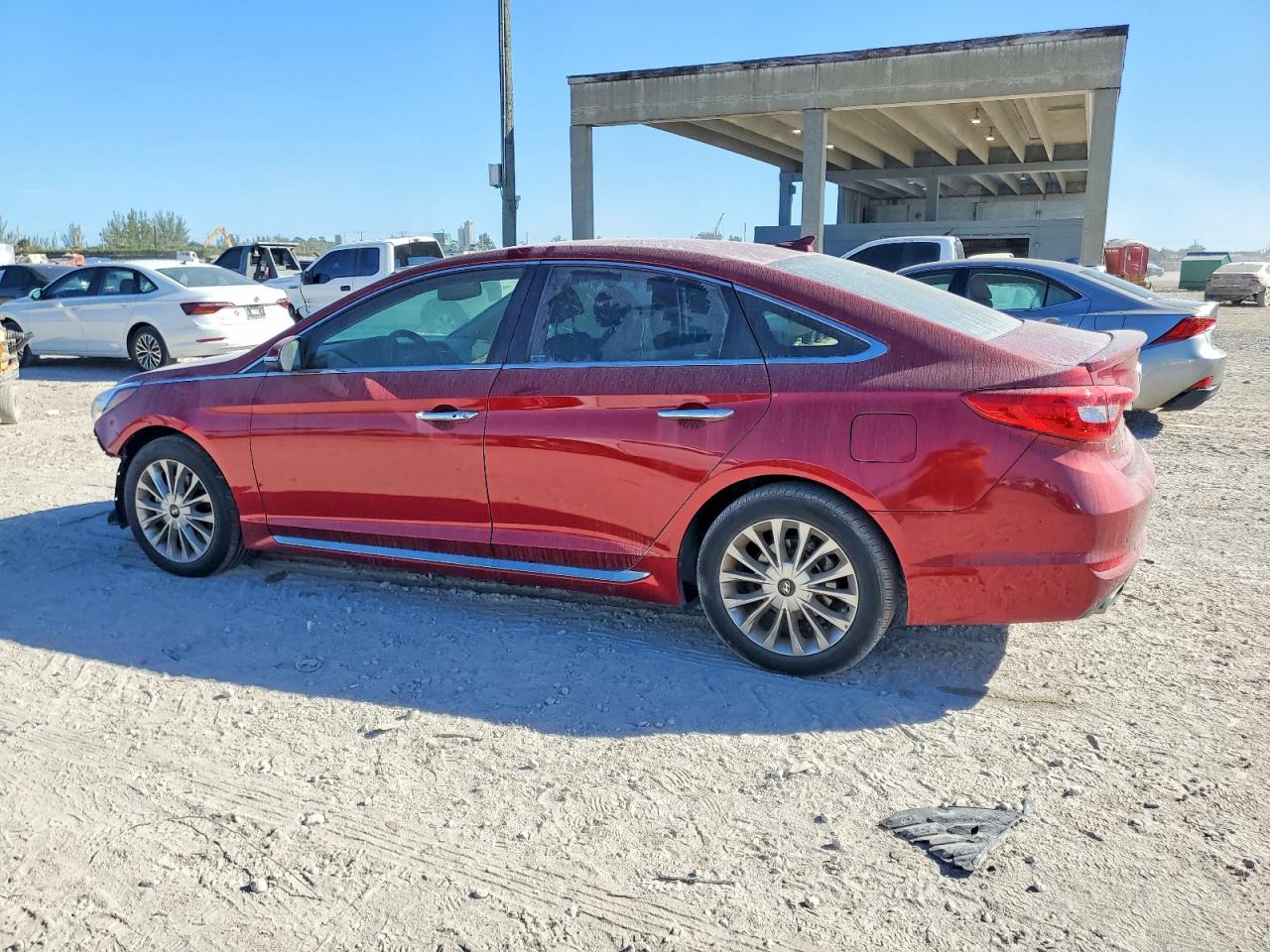 2015 HYUNDAI SONATA SPORT photo 2