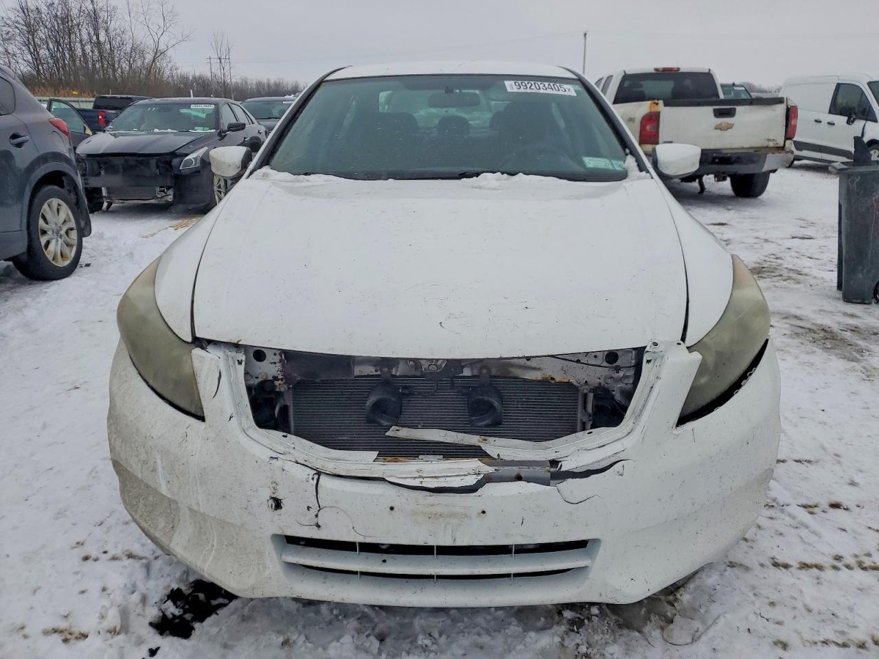 2011 HONDA ACCORD LX photo 5