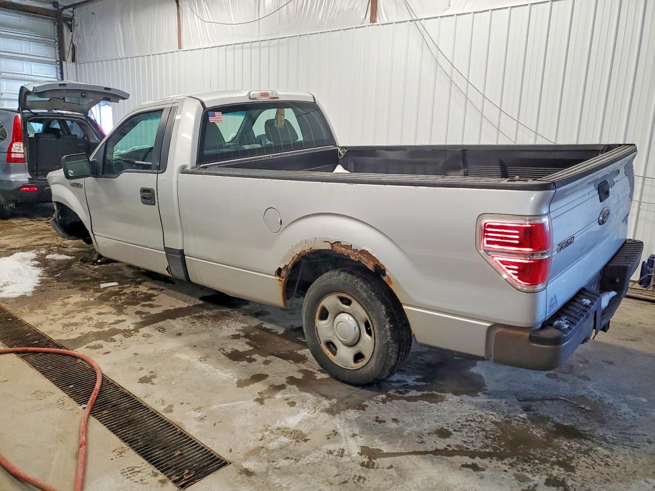 2009 FORD F150 photo 2