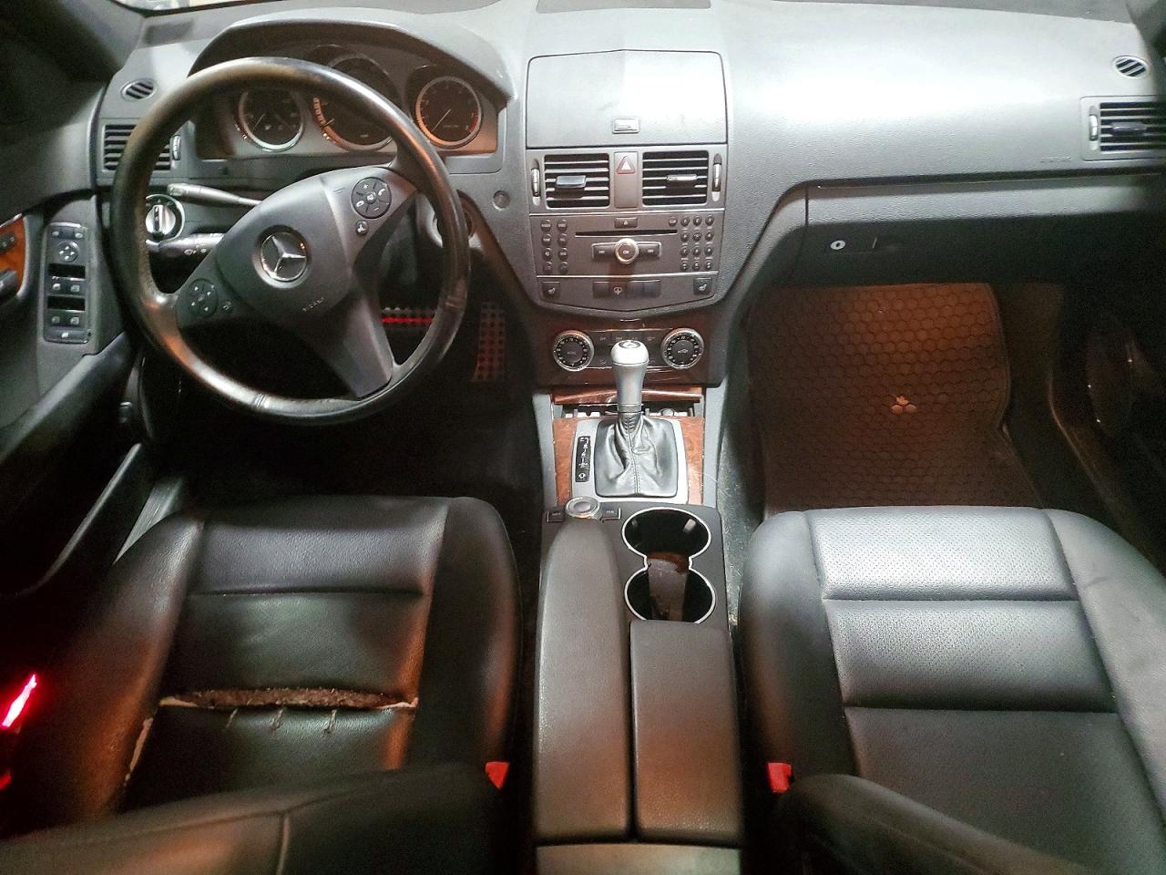 2011 MERCEDES-BENZ C 300 4MATIC photo 8